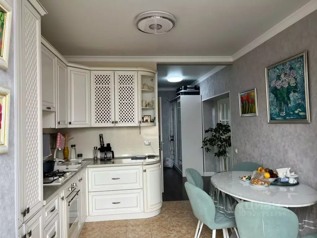 2-к кв. Северная Осетия, Владикавказ ул. Зураба Магкаева, 12к5 (68.0 ... - Фото 1