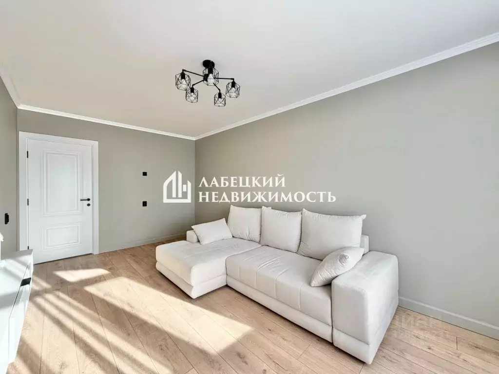 3-к кв. Ленинградская область, Гатчинский муниципальный округ, Вырица ... - Фото 1