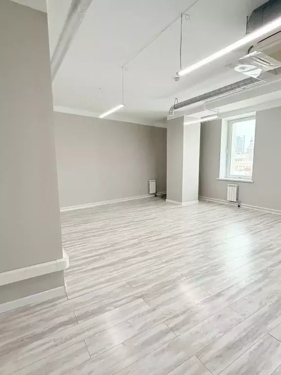 Офис в Свердловская область, Екатеринбург просп. Ленина, 8 (45 м) - Фото 1