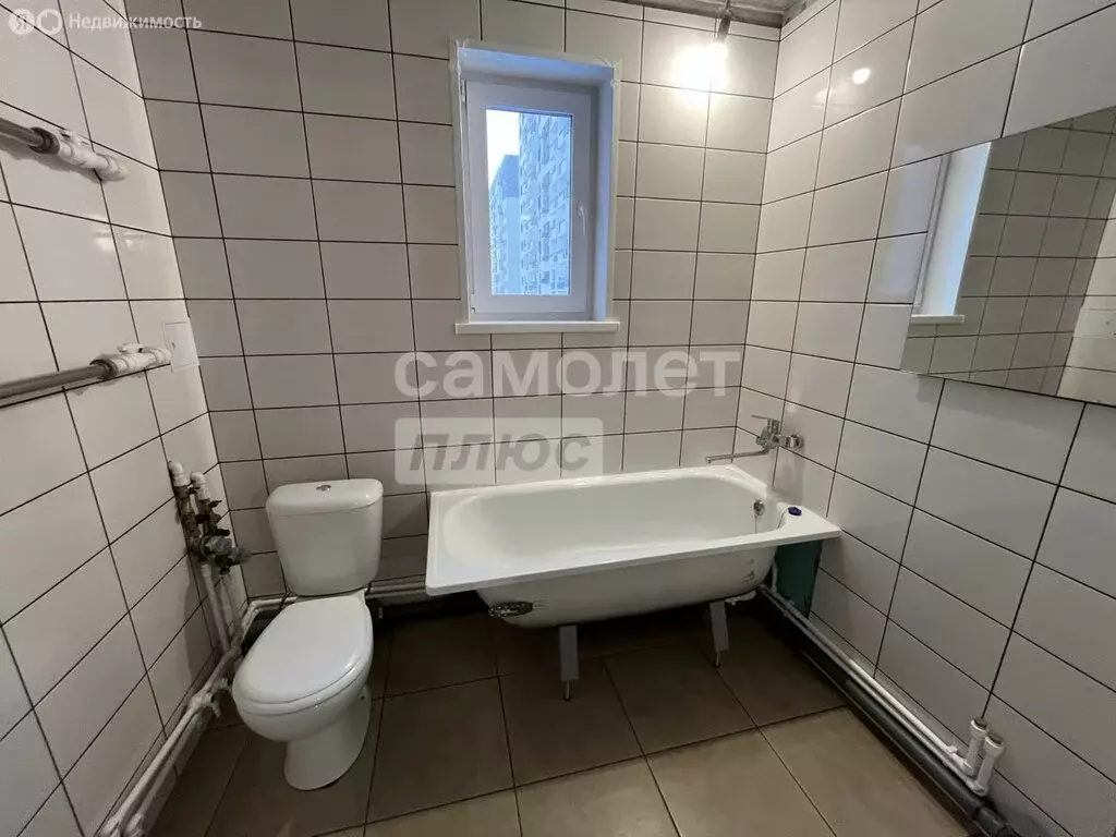 1-комнатная квартира: Ижевск, улица 10 лет Октября, 62 (35.5 м) - Фото 1