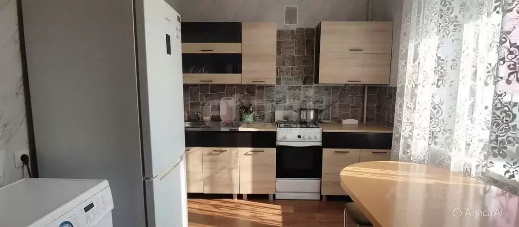 3-к кв. Башкортостан, Стерлитамак ул. Николаева, 24 (61.4 м) - Фото 1