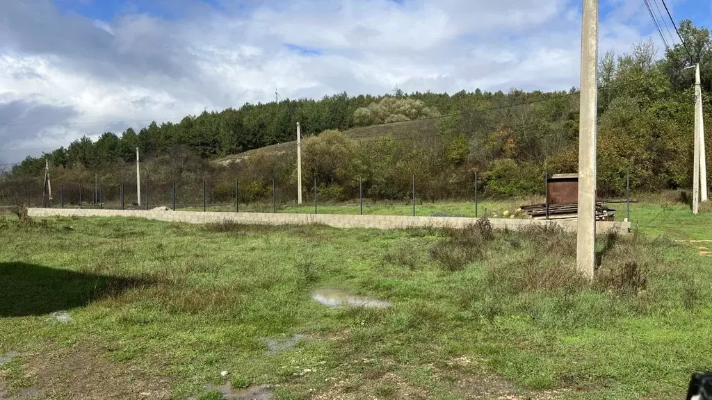 Участок в Крым, Симферопольский район, Добровское с/пос, с. Пионерское ... - Фото 2