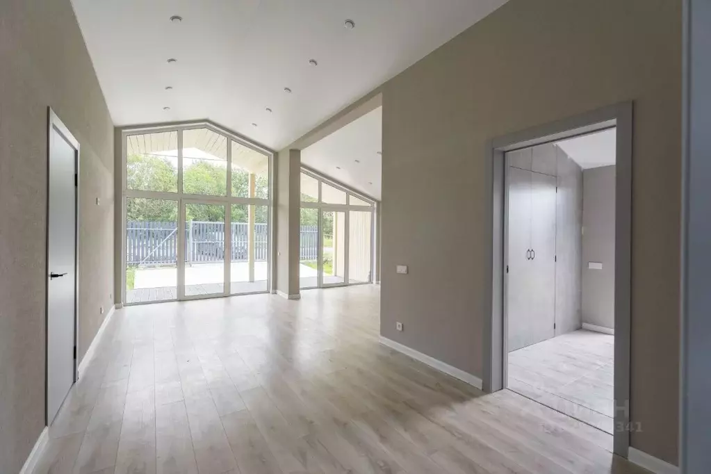 Дом в Ленинградская область, Ломоносовский район, Лаголовское с/пос, ... - Фото 2