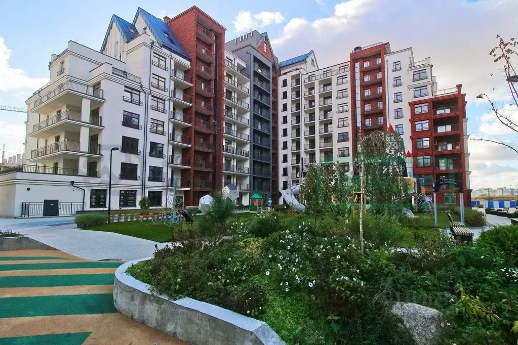 4-к кв. Калининградская область, Калининград ул. Молодой Гвардии, 34 ... - Фото 0
