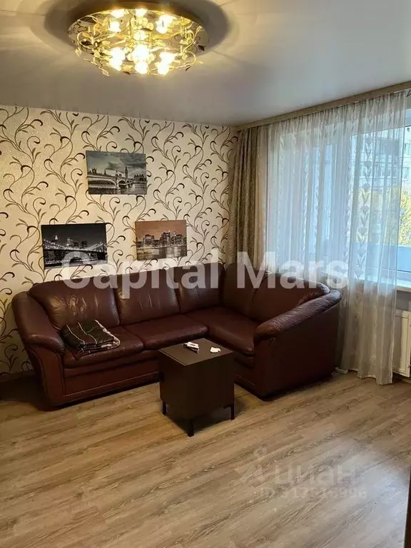 3-к кв. Санкт-Петербург ул. Есенина, 36К1 (59.0 м) - Фото 0