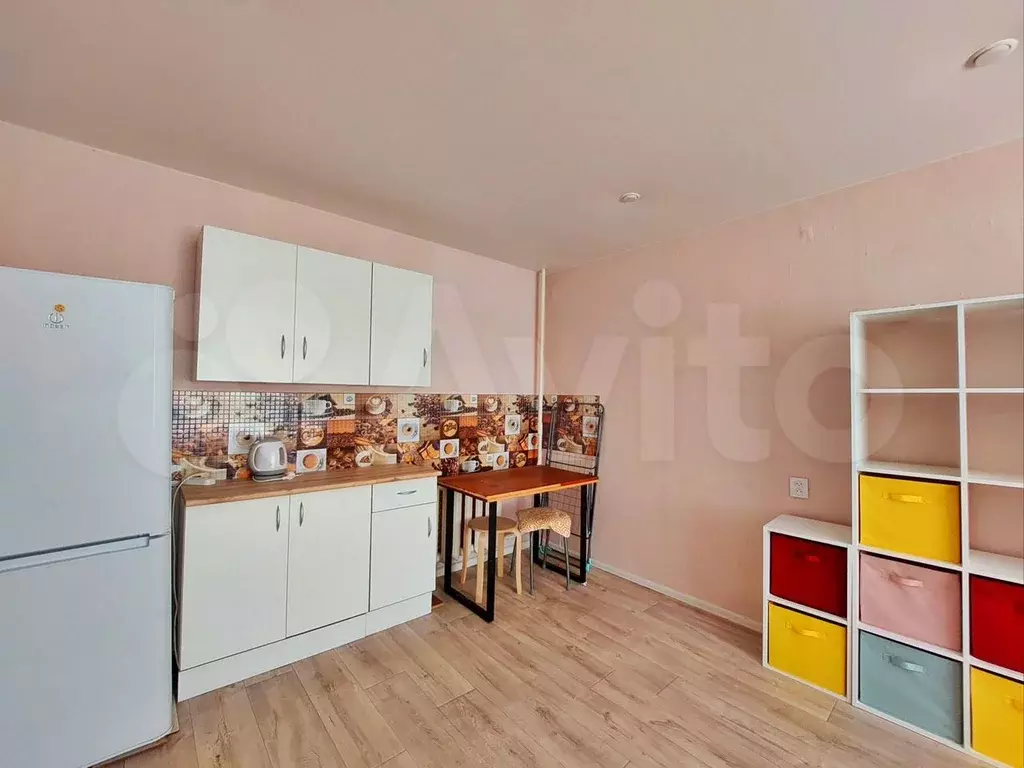 Комната 17,4 м в 2-к., 2/9 эт. - Фото 1