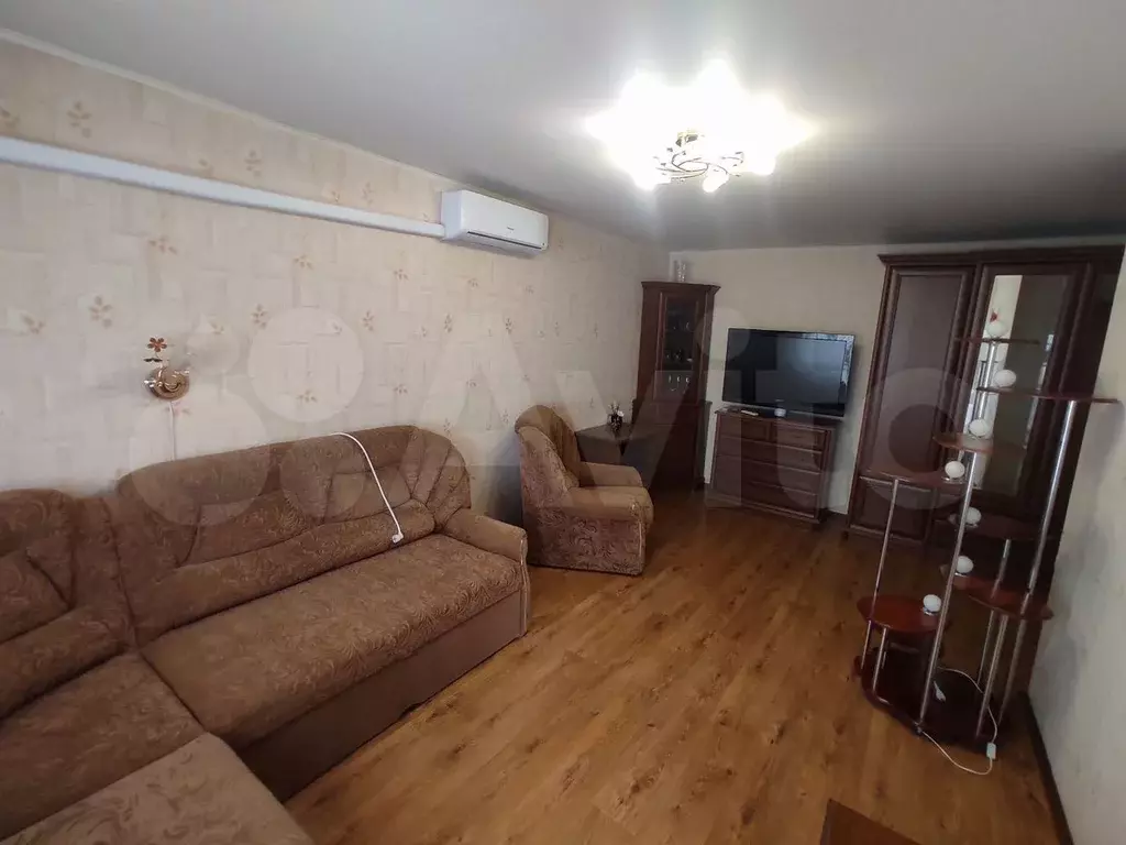 2-к. квартира, 54 м, 5/9 эт. - Фото 1