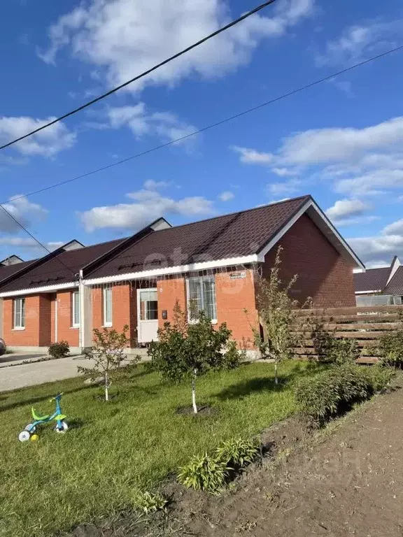 Таунхаус в Самарская область, Ставропольский район, с. Ягодное  (54 м) - Фото 1