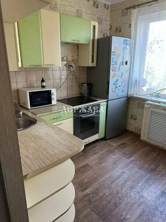 2-к кв. Белгородская область, Старый Оскол Олимпийский мкр, 31 (52.0 ... - Фото 0