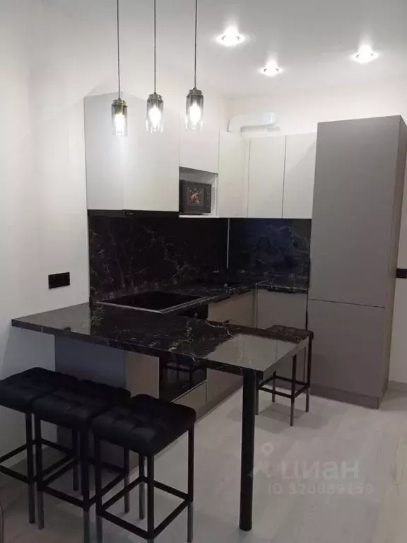 2-к кв. Пермский край, Пермь ул. Шмидта, 56Б (48.3 м) - Фото 0