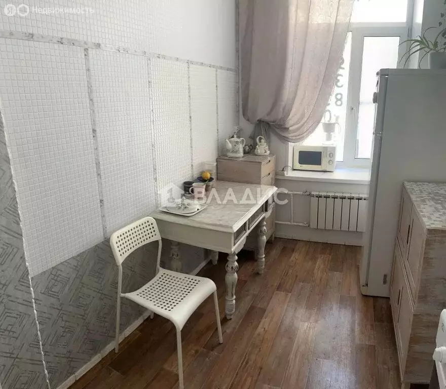 4-комнатная квартира: Санкт-Петербург, Полтавская улица, 14 (83 м) - Фото 2