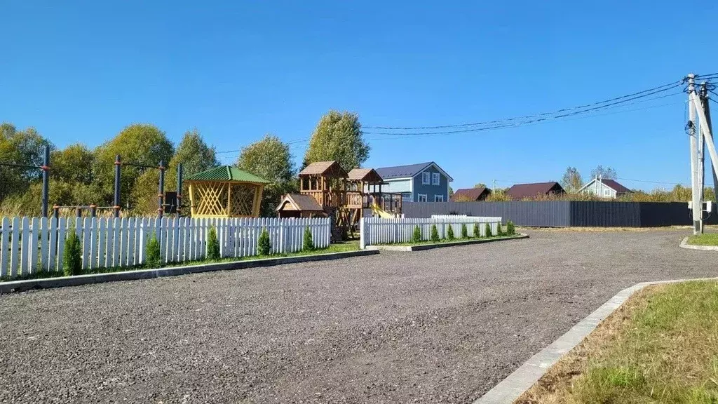 Участок в Московская область, Истра муниципальный округ, пос. ... - Фото 1