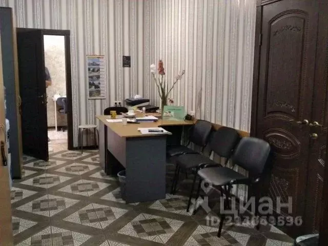 4-к кв. Севастополь ул. Адмирала Юмашева, 24 (87.0 м) - Фото 1