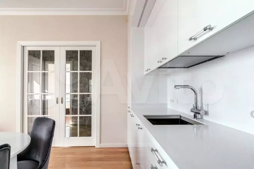 3-к. квартира, 70 м, 23/44 эт. - Фото 1
