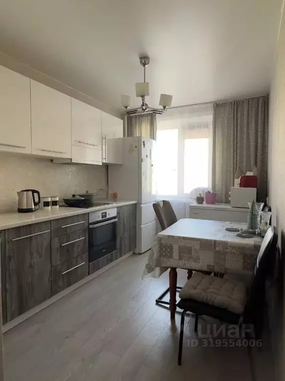 3-к кв. Хабаровский край, Хабаровск ул. А.А. Вахова, 8 (70.0 м) - Фото 0