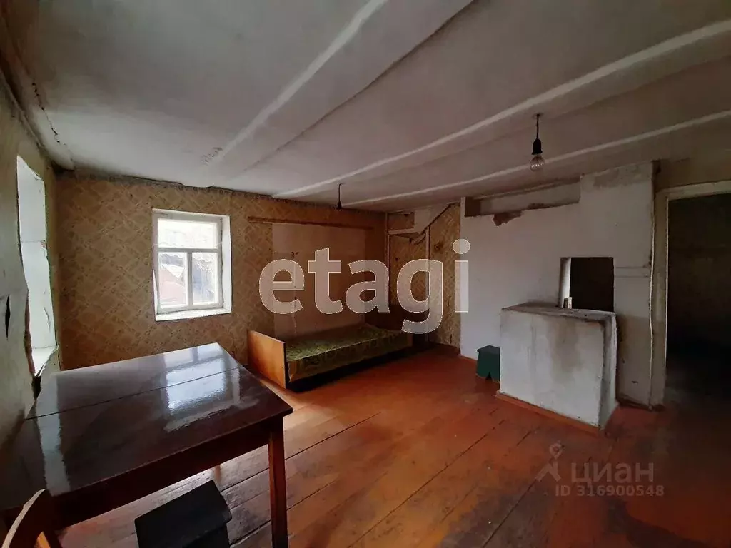 Дом в Белгородская область, Валуйский муниципальный округ, с. ... - Фото 1