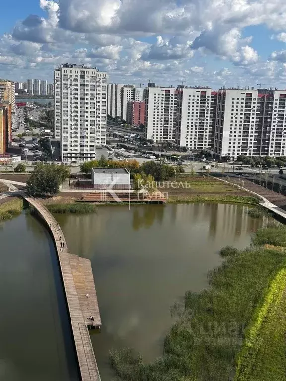 5-к кв. Тюменская область, Тюмень ул. Муравленко, 9к1 (212.4 м) - Фото 1