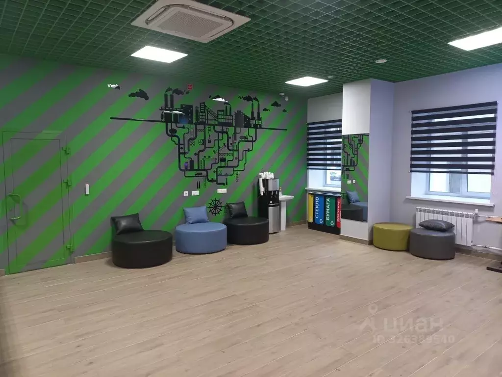 Помещение свободного назначения в Тюменская область, Тюмень ул. ... - Фото 2