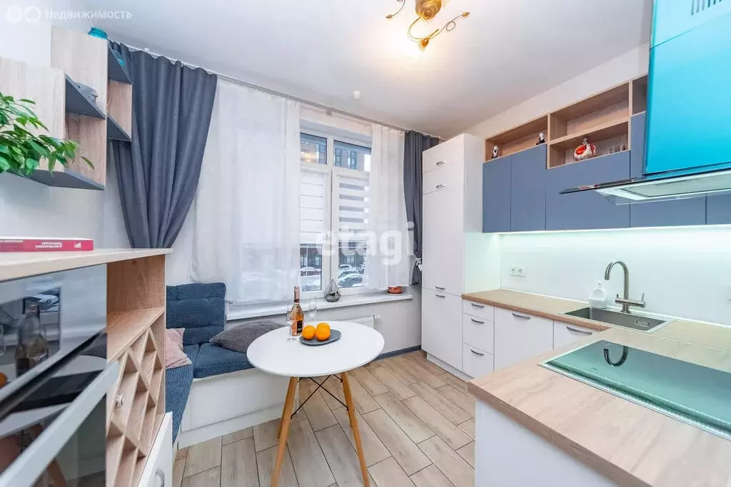 1-комнатная квартира: Санкт-Петербург, улица Адмирала Черокова, 18к2 ... - Фото 1