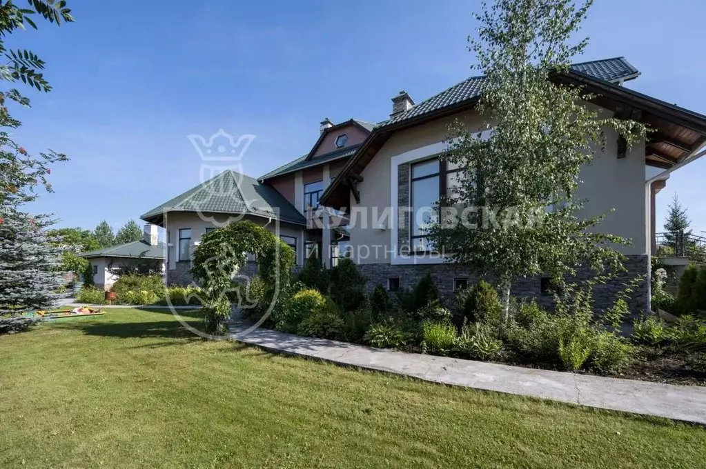 Коттедж в Свердловская область, Екатеринбург Карасьеозерский кп, ул. ... - Фото 1