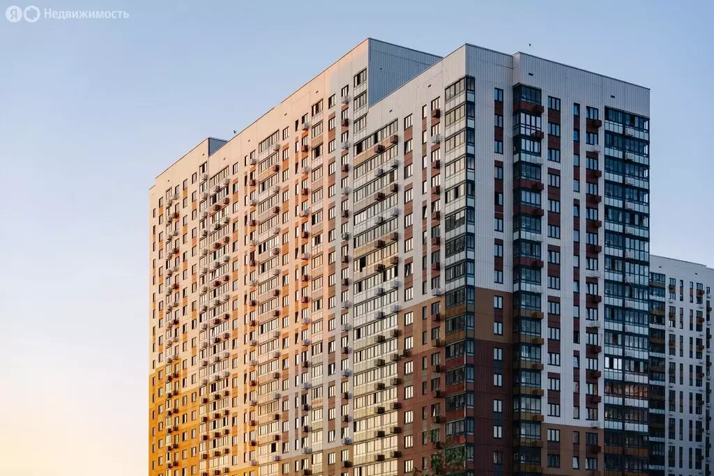3-комнатная квартира: посёлок Битца, жилой комплекс Южная Битца, ... - Фото 0