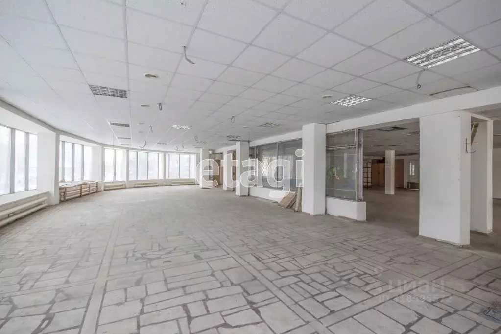 Торговая площадь в Башкортостан, Уфа Баязита Бикбая ул., 10 (675 м) - Фото 1
