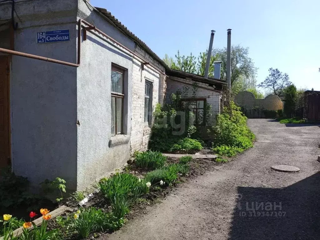 2-к кв. Воронежская область, Борисоглебск ул. Свободы, 164 (64.4 м) - Фото 2