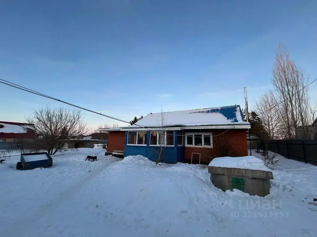 Дом в Оренбургская область, Оренбургский район, с. Подгородняя ... - Фото 1