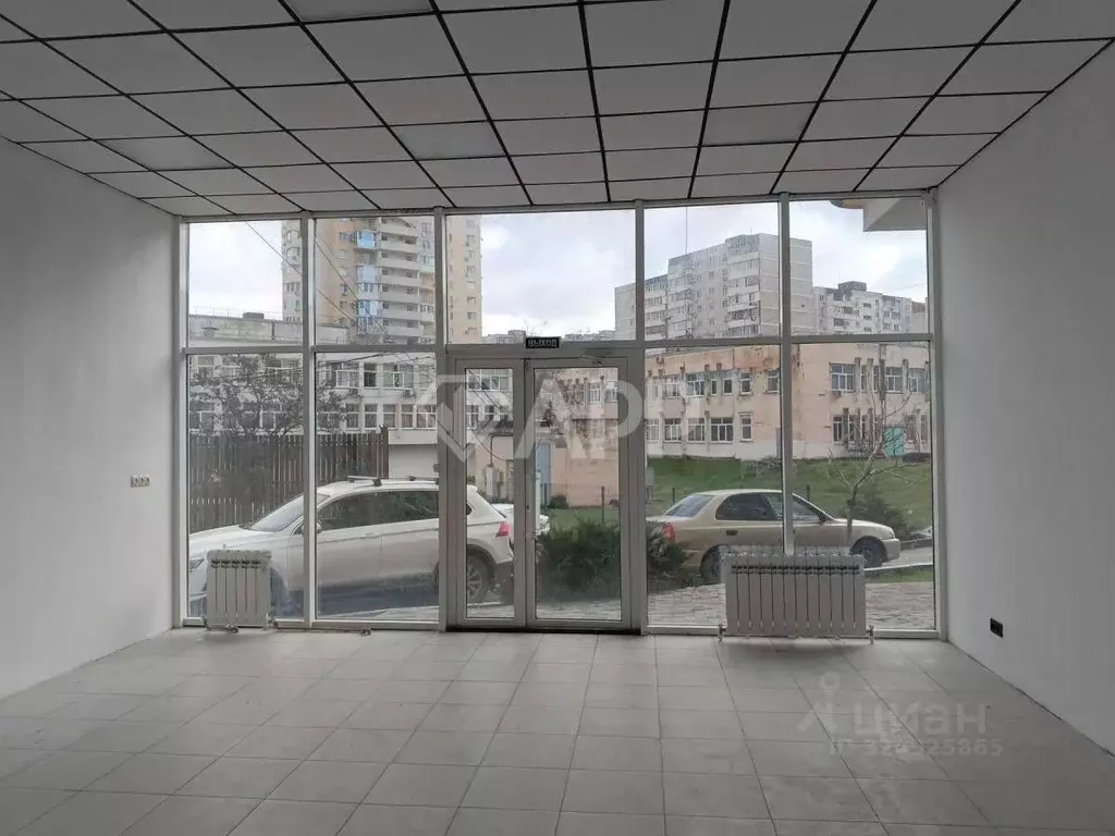 Помещение свободного назначения в Краснодарский край, Новороссийск ул. ... - Фото 1