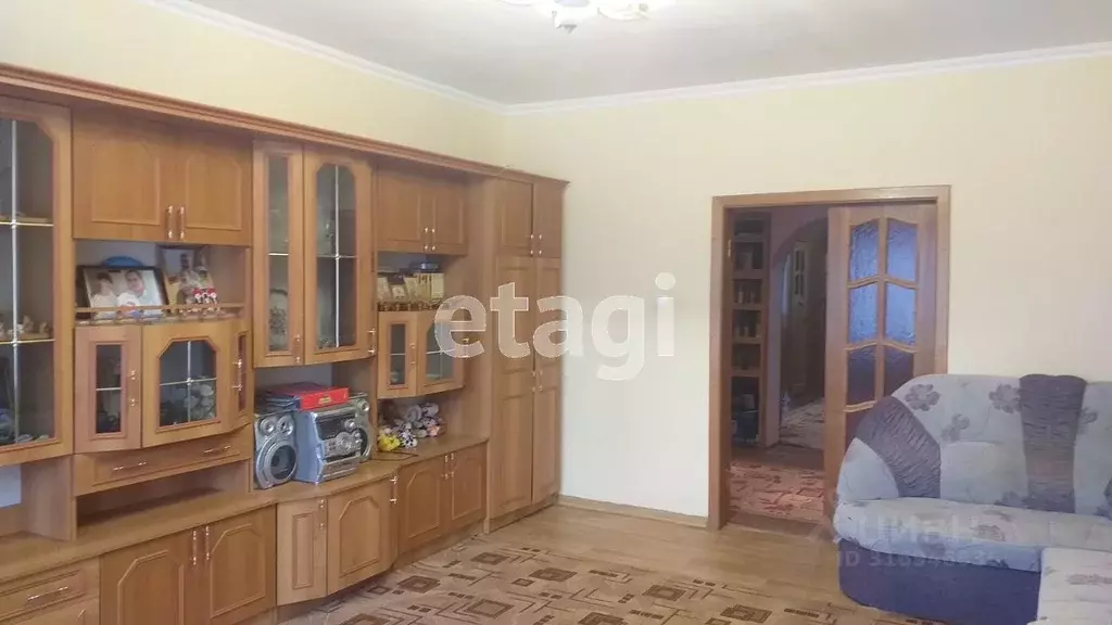 3-к кв. Белгородская область, Белгород ул. Губкина, 49А (133.8 м) - Фото 0