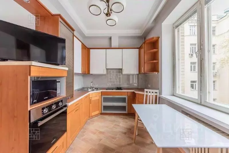 3-к кв. Москва Малая Бронная ул., 38 (94.0 м) - Фото 1