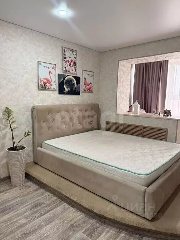 1-к кв. Курганская область, Курган Заозерный жилрайон, 6-й мкр, 15 ... - Фото 1