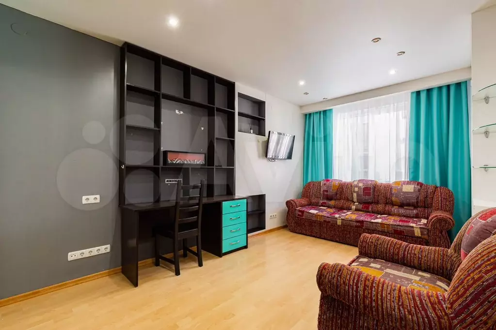 1-к. квартира, 40 м, 4/17 эт. - Фото 1