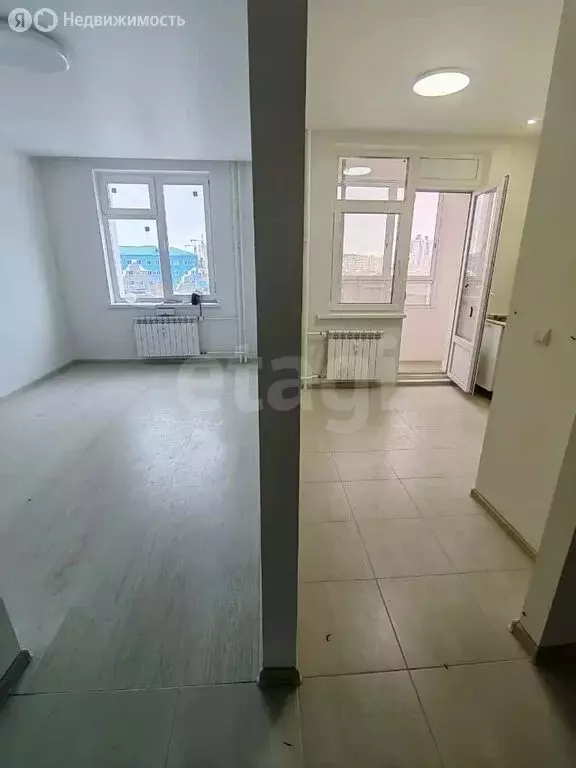 Квартира-студия: Якутск, улица Клары Цеткин, 6/1 (27.6 м) - Фото 1