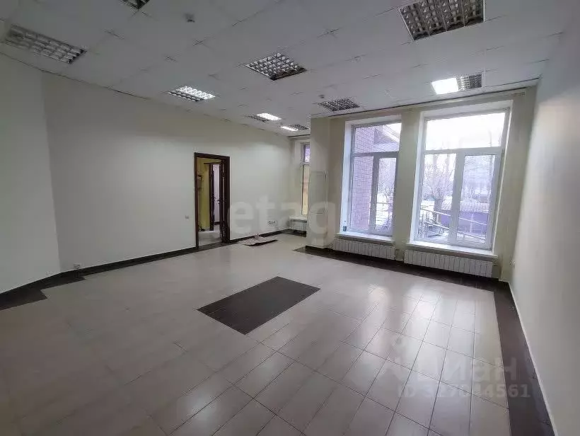 Офис в Тюменская область, Тюмень Депутатская ул., 110 (328 м) - Фото 1