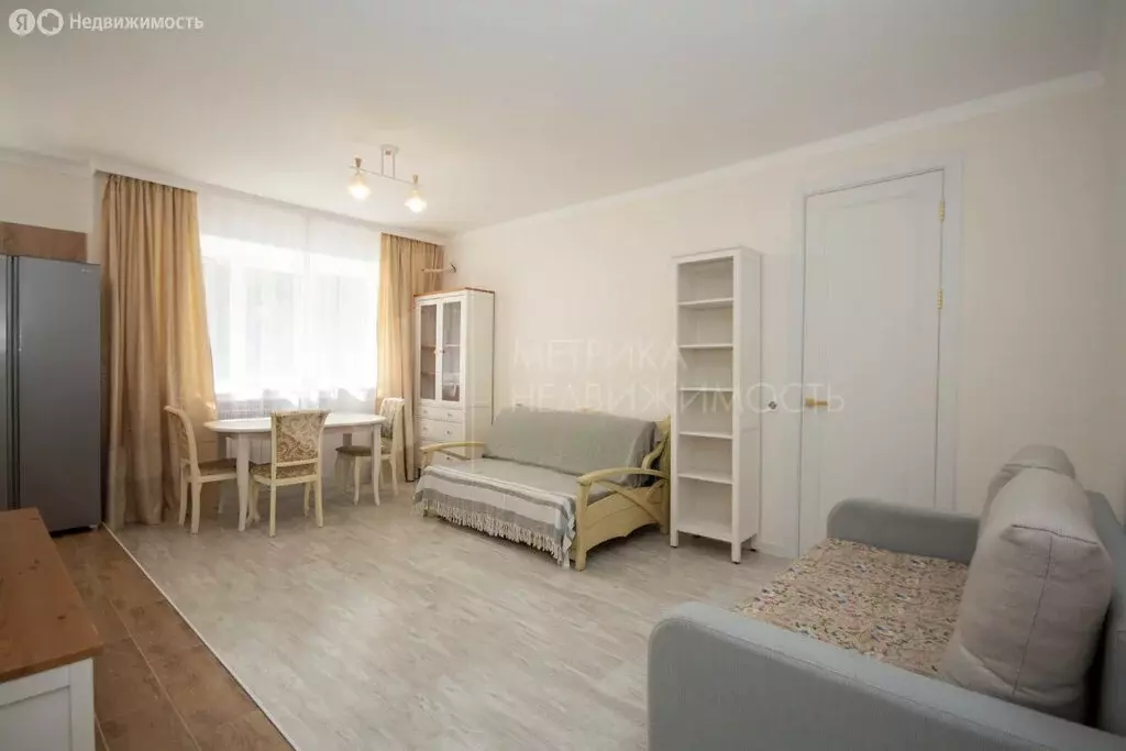 1-комнатная квартира: Тюмень, улица Орджоникидзе, 62 (42.6 м) - Фото 1