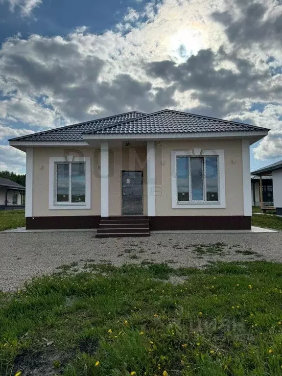 Коттедж в Свердловская область, Сысертский муниципальный округ, д. ... - Фото 0