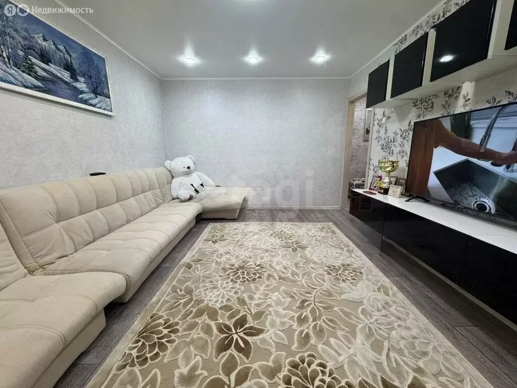 2-комнатная квартира: Пласт, улица Галкина, 16 (48.8 м) - Фото 2