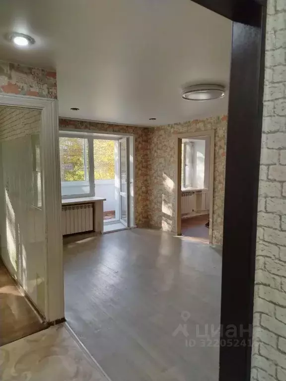 2-к кв. Красноярский край, Красноярск ул. Толстого, 32 (43.0 м) - Фото 0