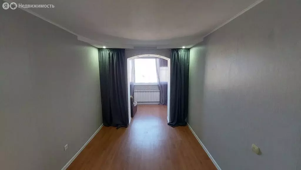 2-комнатная квартира: Темрюк, Таманская улица, 16 (50 м) - Фото 1