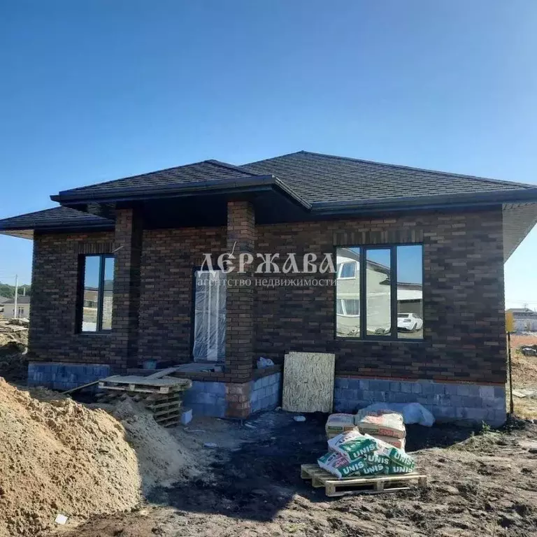 Дом в Белгородская область, Старооскольский городской округ, с. ... - Фото 2