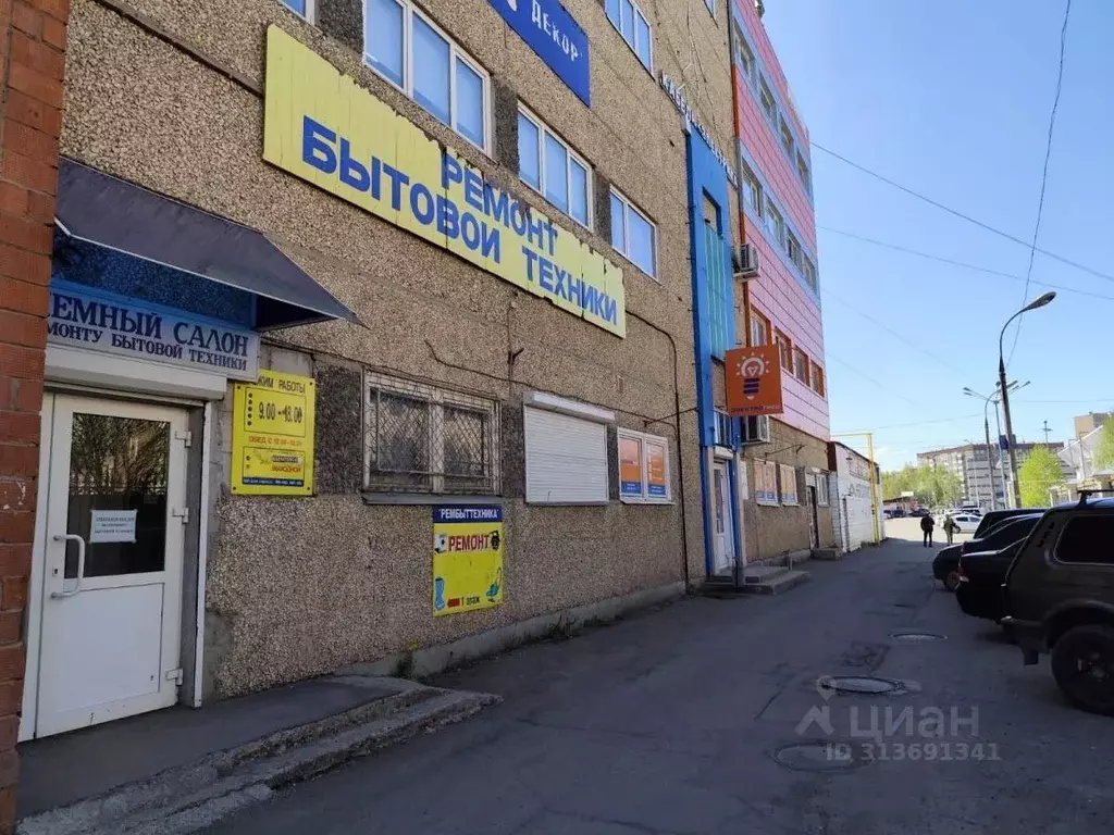 Помещение свободного назначения в Удмуртия, Ижевск ул. Ленина, 142 (80 ... - Фото 0