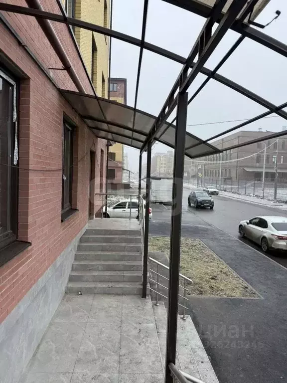 1-к кв. Северная Осетия, Владикавказ ул. Билара Кабалоева, 20 (60.0 м) - Фото 1