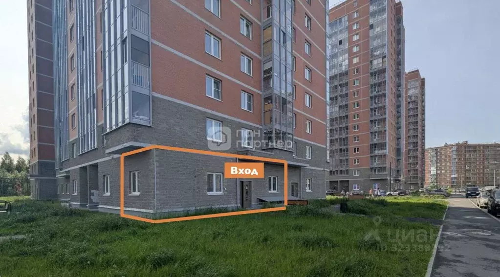 Помещение свободного назначения в Санкт-Петербург ул. Гудиловская, 9 ... - Фото 1