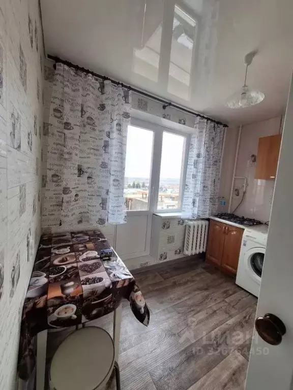 1-к кв. Крым, Керчь ул. Ворошилова, 1/1 (32.0 м) - Фото 1