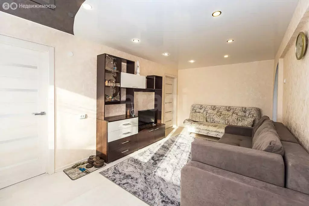 3-комнатная квартира: Благовещенск, улица Ленина, 209 (50.4 м) - Фото 1