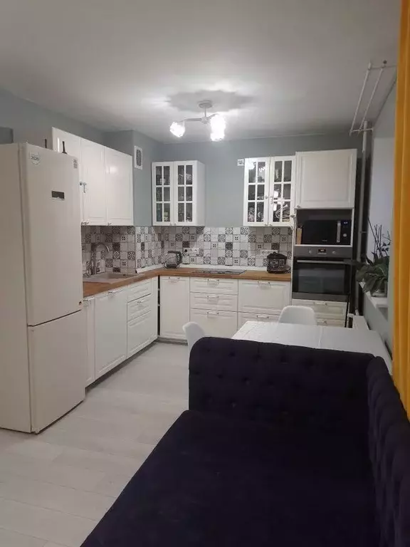 2-к кв. Санкт-Петербург пос. Парголово, Заречная ул., 45к2 (66.0 м) - Фото 1