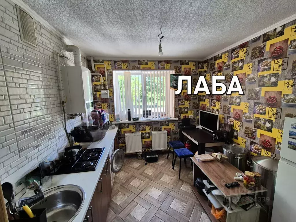 1-к кв. Краснодарский край, Лабинск Революционная ул., 367 (40.0 м) - Фото 0