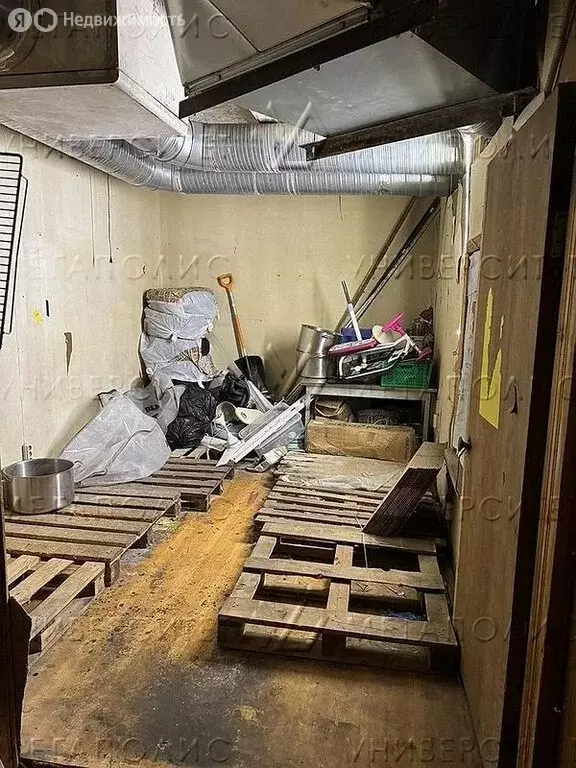 Помещение свободного назначения (200 м) - Фото 1