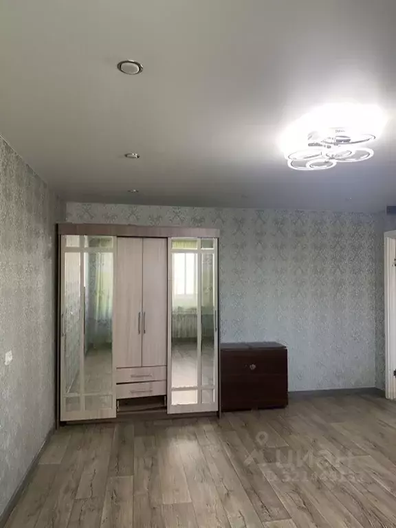 Комната Свердловская область, Екатеринбург ул. Академика Бардина, 1 - Фото 2